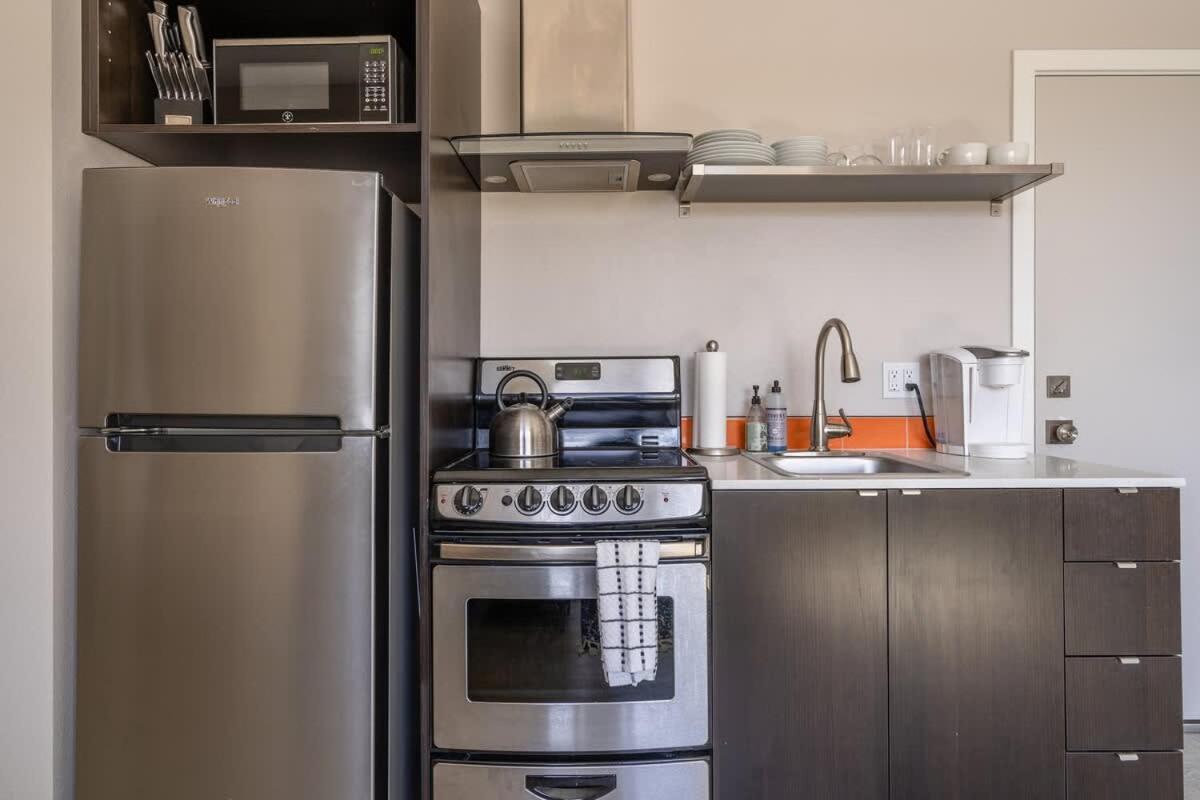 Sunny Studio Apartment - Food Carts, Coffee & Bars Πόρτλαντ Εξωτερικό φωτογραφία